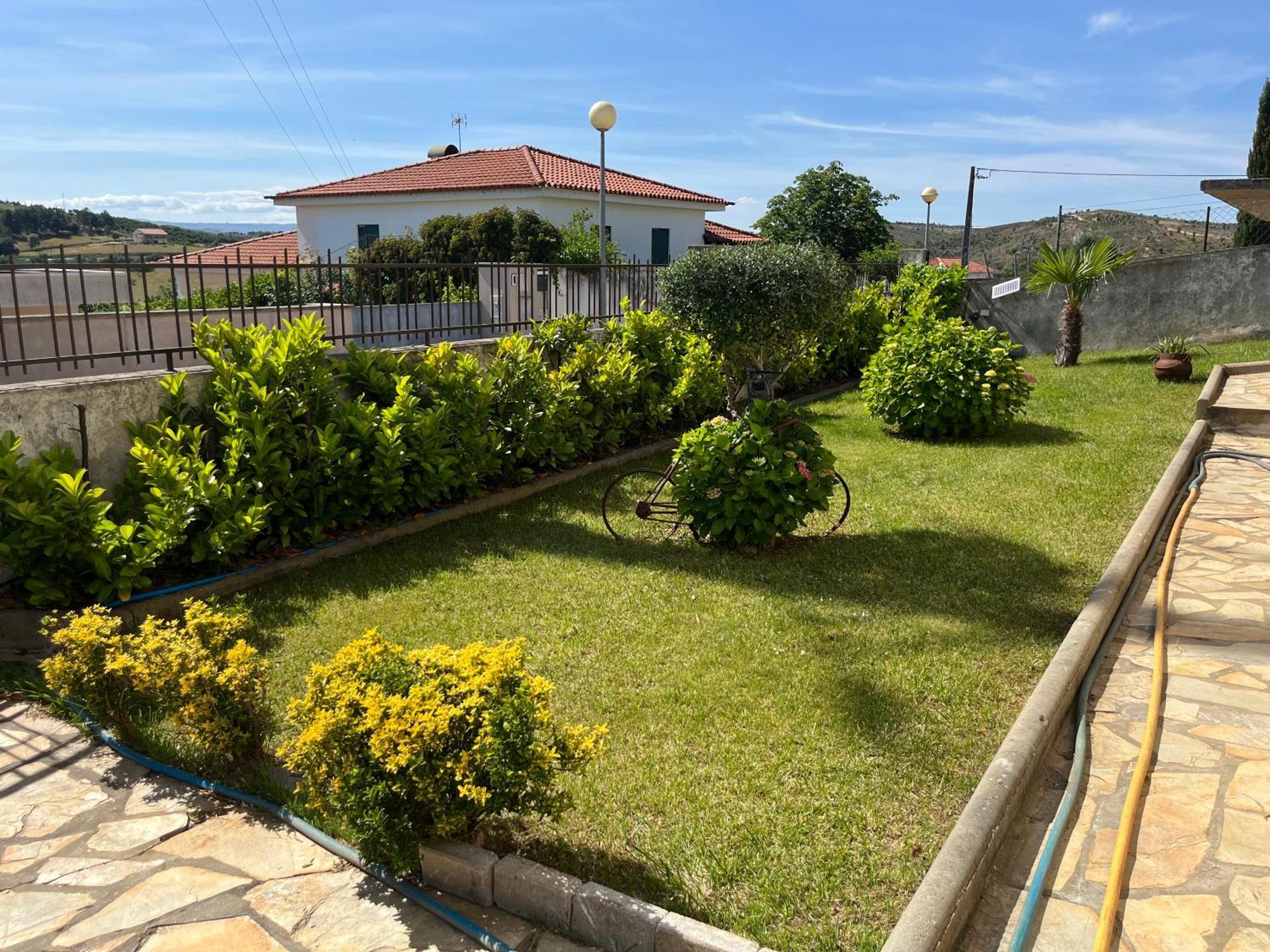 Alojamento, Chelas Rural Al Mirandela Luaran gambar